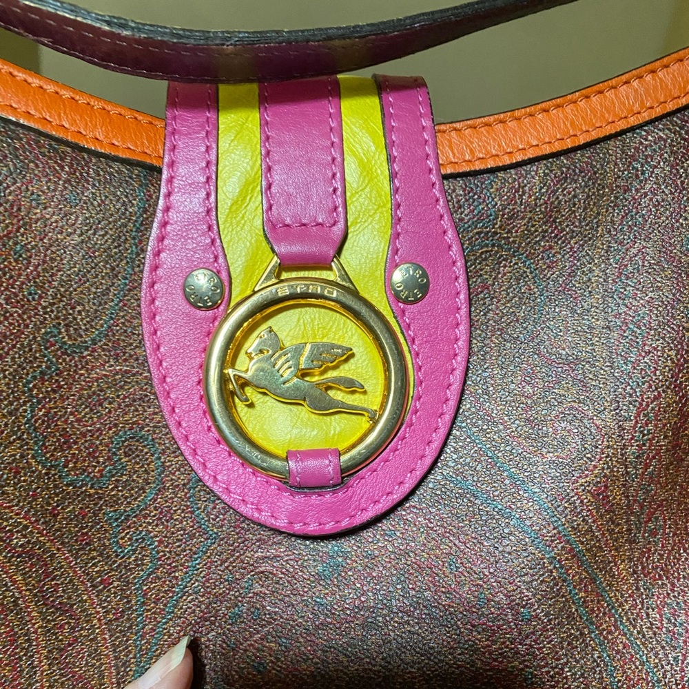 Etro Rare Pegasus Shoulder Bag in Pink orange and yellow accents.EUC - Picture 3 of 4